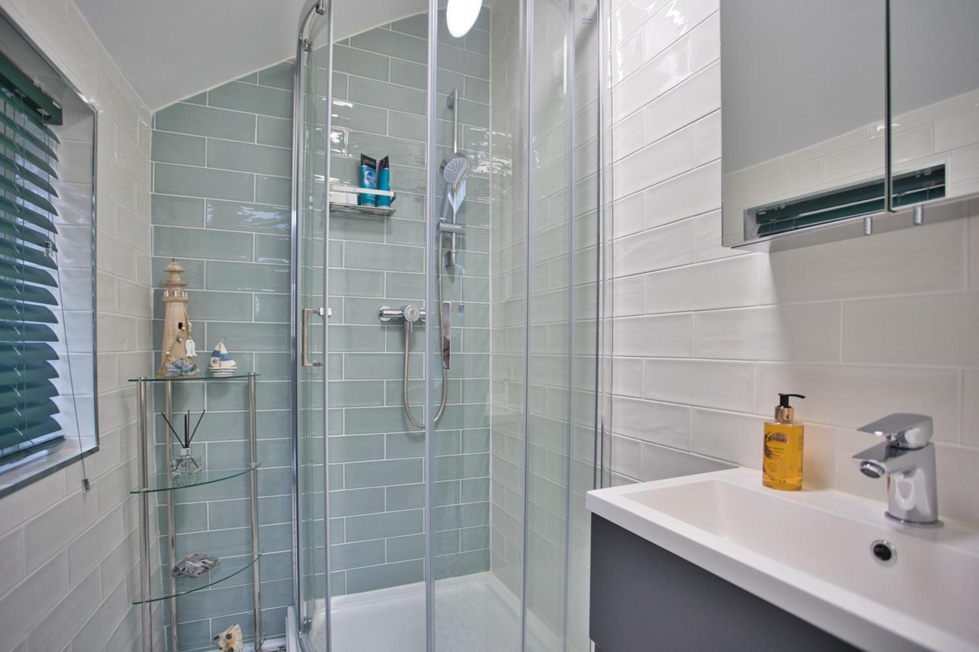 Spacious Seaside Escape In The Heart Of Deal, 4 Mins From The Beach Exteriér fotografie