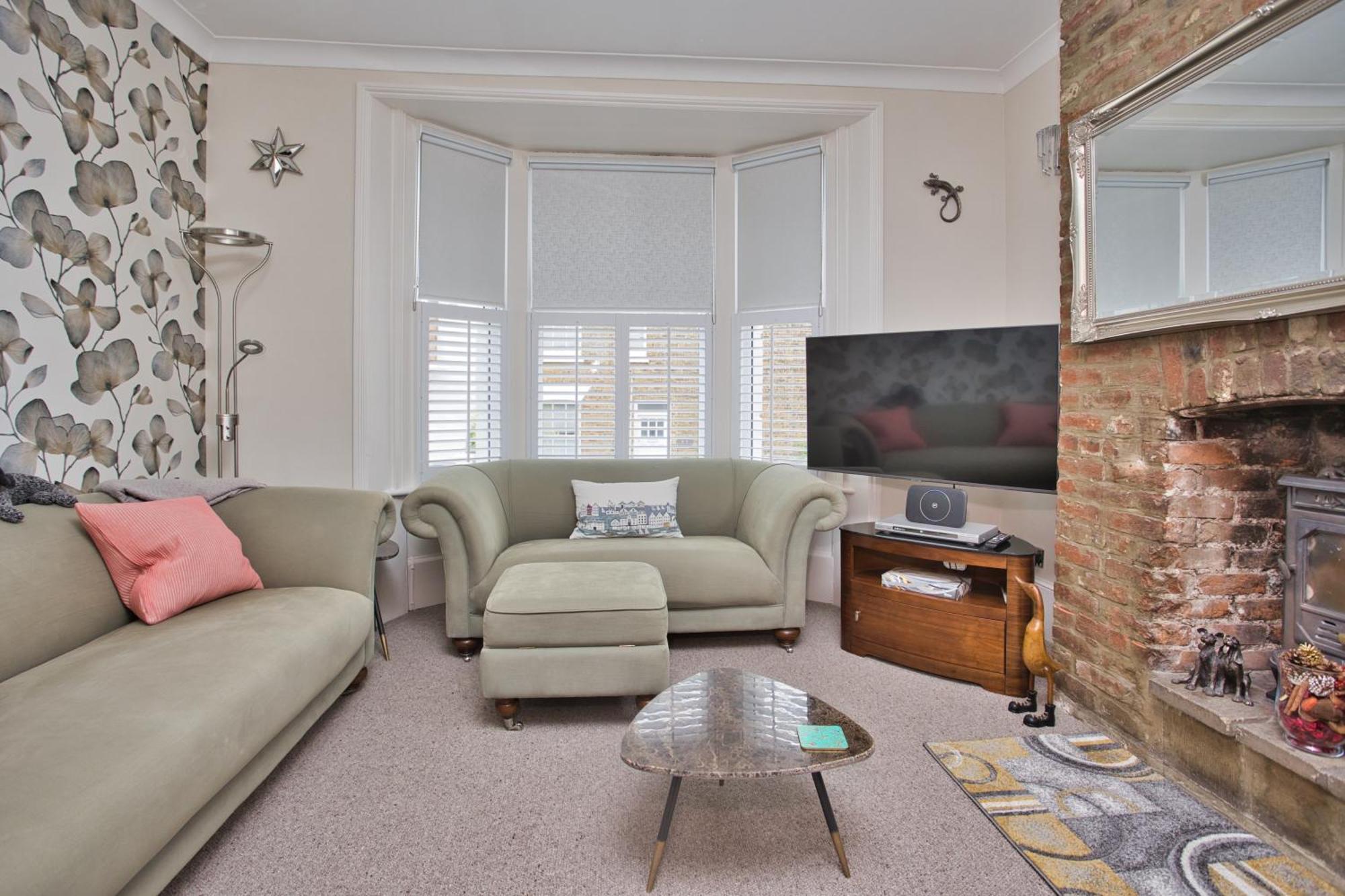 Spacious Seaside Escape In The Heart Of Deal, 4 Mins From The Beach Exteriér fotografie